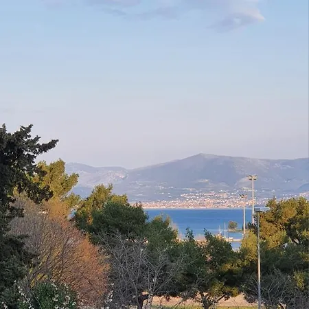 Bella Vista - Cozy With Easy Check-in And Free Parking Apartament