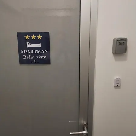 شقة Bella Vista - Cozy With Easy Check-in And Free Parking