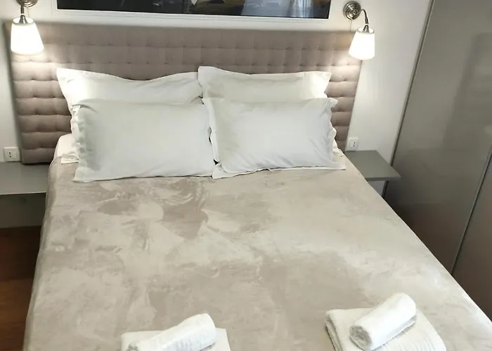 Bella Vista - Cozy With Easy Check-in And Free Parking Appartamento *